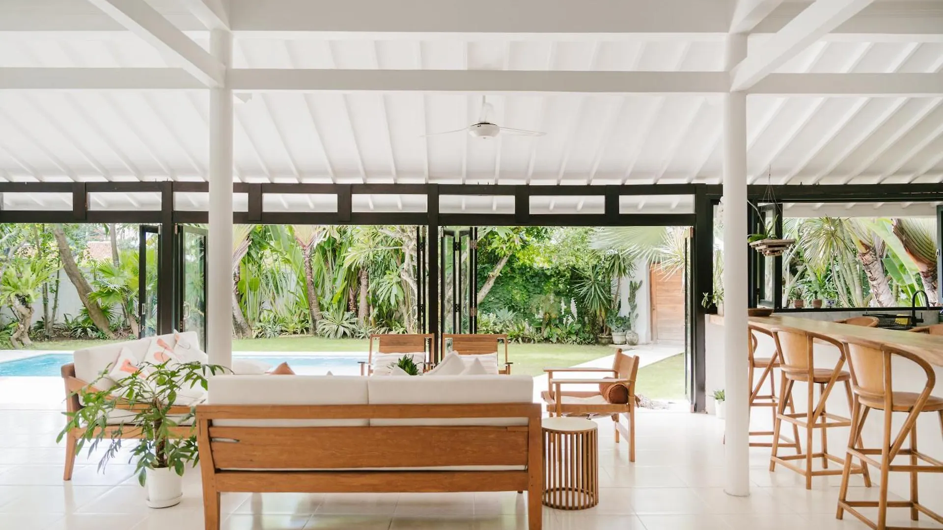 Villa Kubu Lebak 3 Seminyak  0*, Seminyak (Bali)